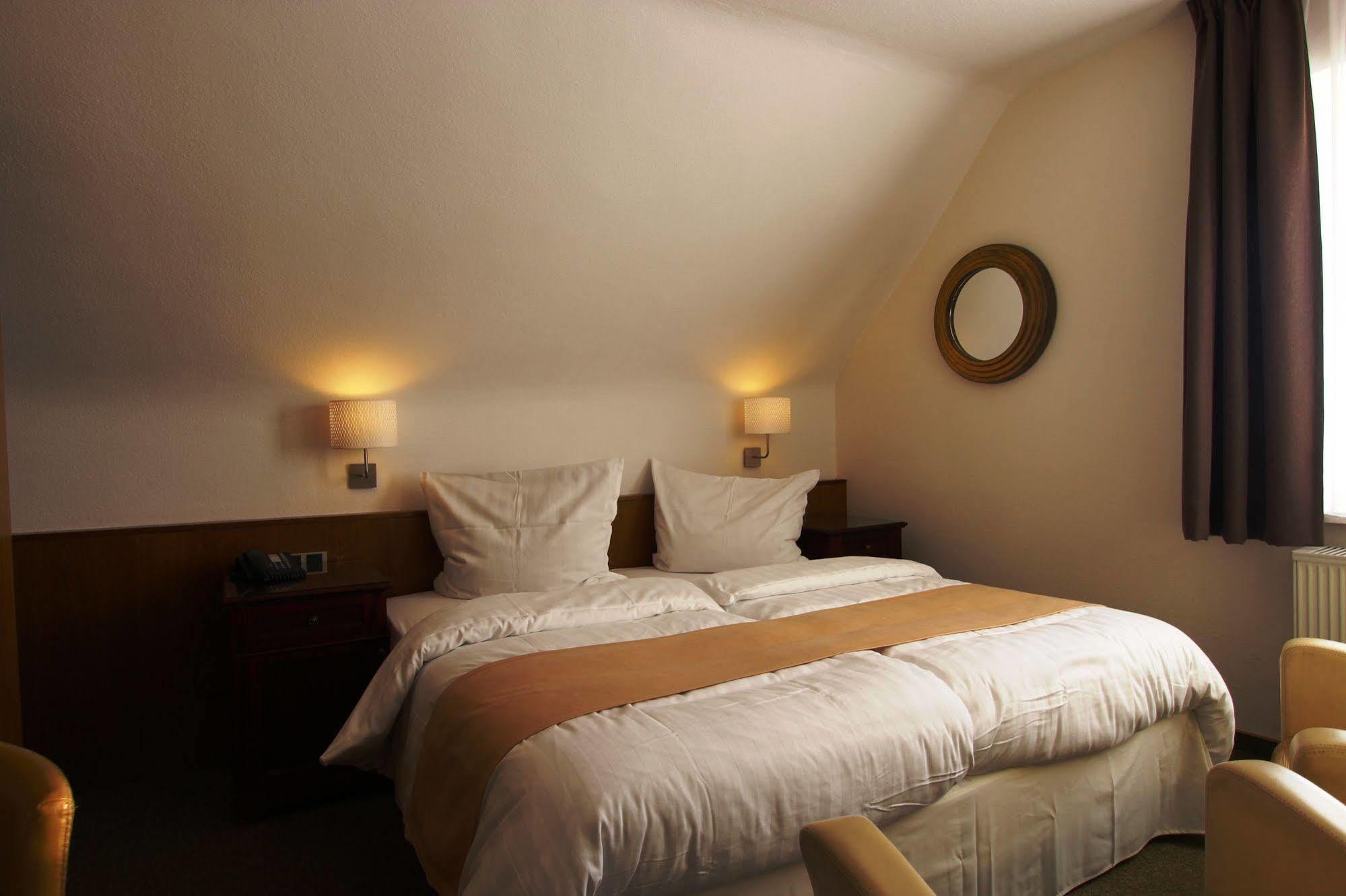 Boutique Hotel Restaurant Hollerather Hof Hellenthal Εξωτερικό φωτογραφία